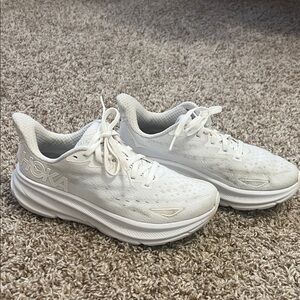 Hoka White Women’s Clifton 9 Running Shoes – Lightweight Cushioned Trainer